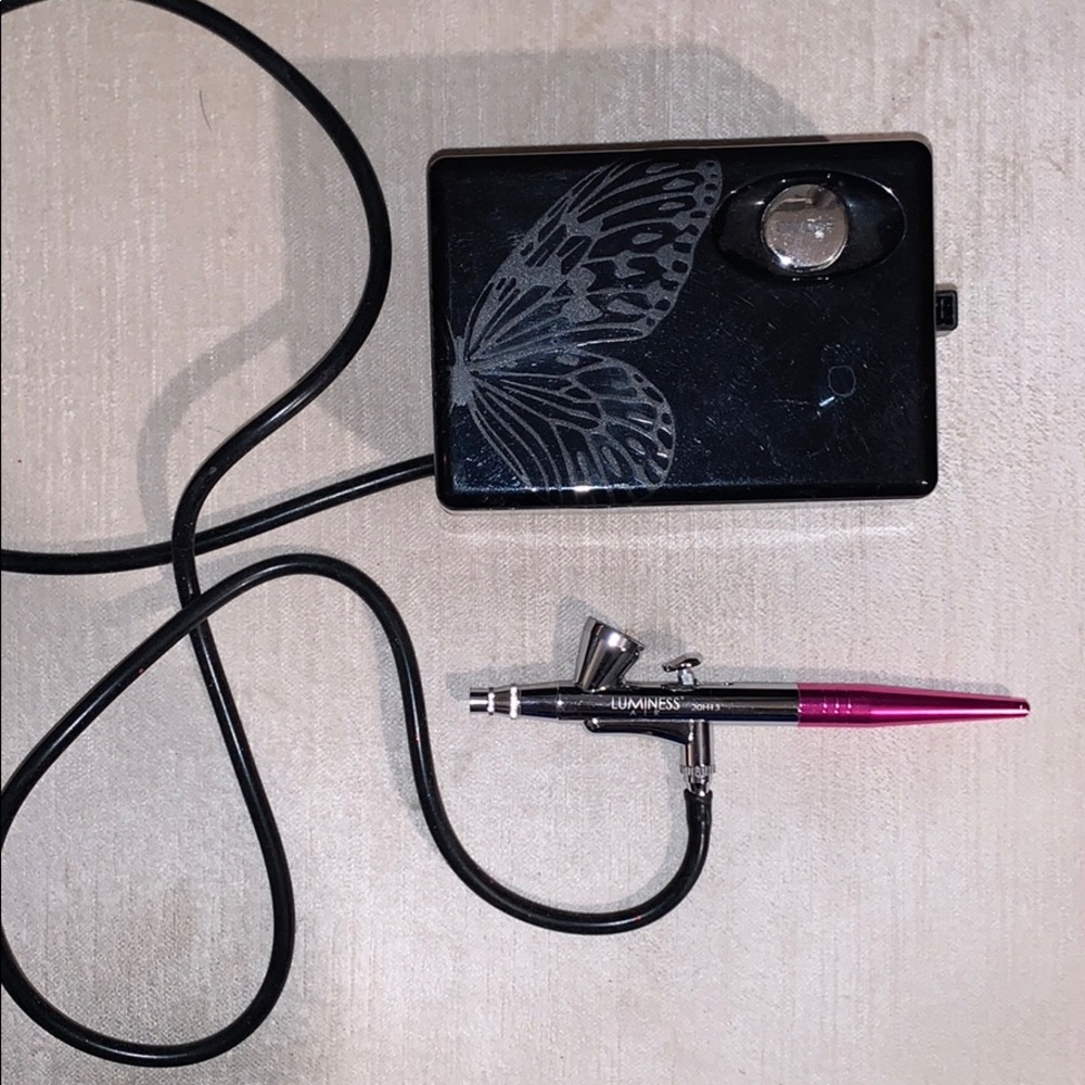 Luminess airbrush machine